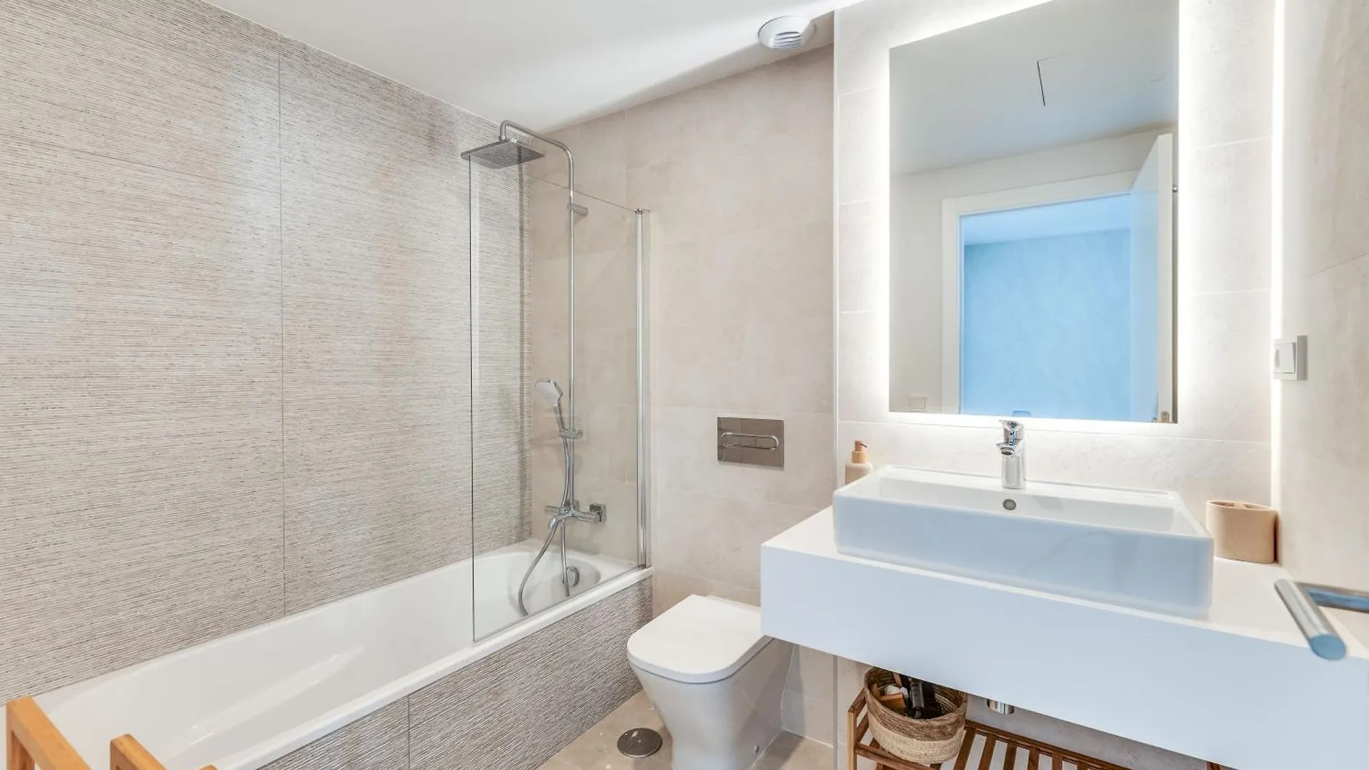 New Elegant 3Br Townhouse In Chaparral Golf & Spa & Gym El Faro Apartment