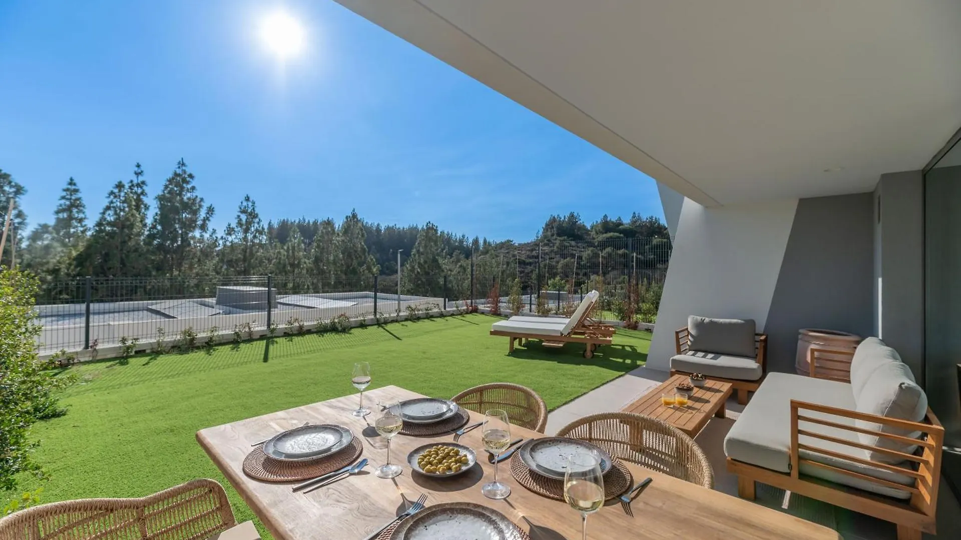 New Elegant 3Br Townhouse In Chaparral Golf & Spa & Gym location